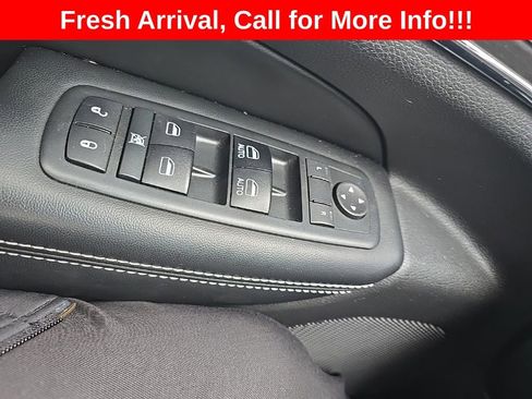 Used 2017 Jeep Grand Cherokee Limited AWD/4WD image 14