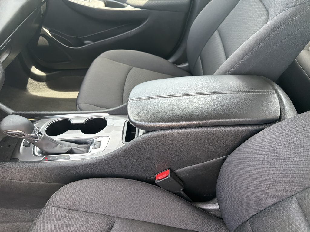 Used 2024 Chevrolet Malibu LT FWD image 20
