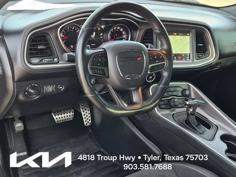 Used 2022 Dodge Challenger R/T Scat Pack RWD image 26