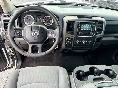 Used 2018 RAM 1500 Express w/ Express Value Package image 24