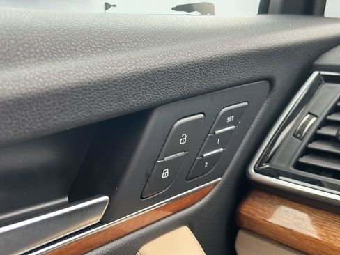 Used 2023 Audi Q5 2.0T Premium Plus image 16