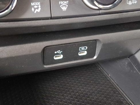 Used 2025 Honda Accord SE image 23