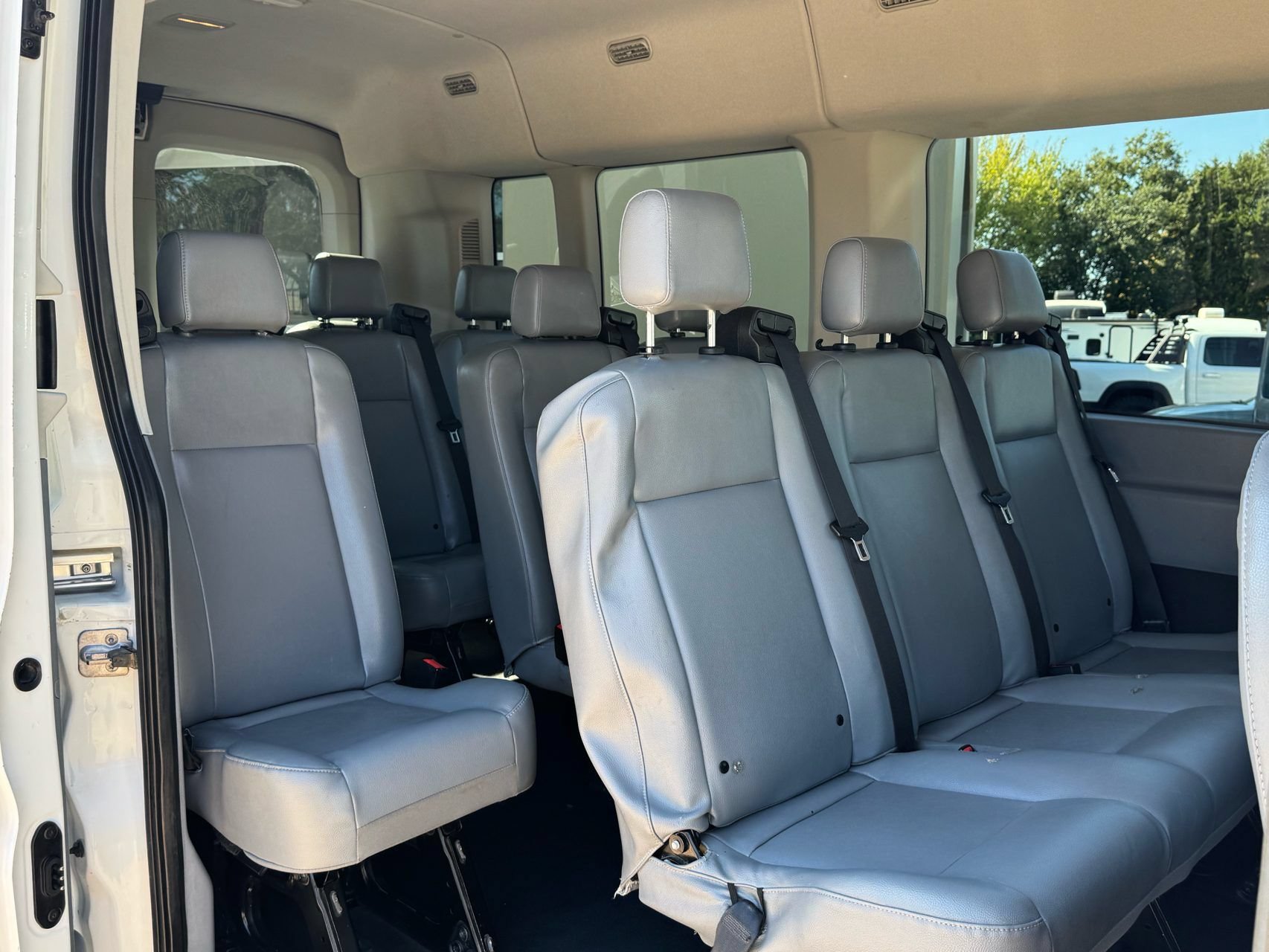 Used 2018 Ford Transit 350 XL RWD image 23