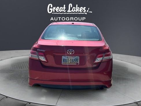 Used 2011 Toyota Camry SE image 4