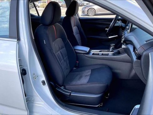 Used 2024 Nissan Sentra SR image 6