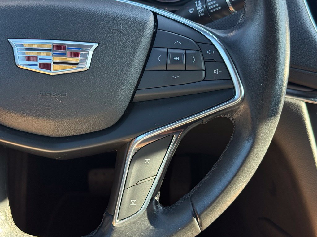 Used 2021 Cadillac XT5 Luxury FWD image 28
