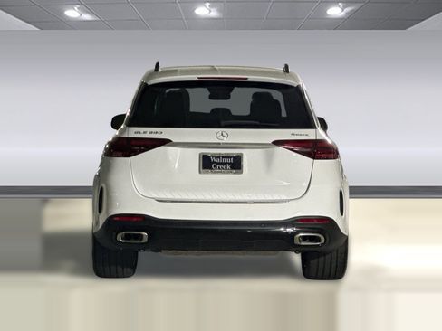 New 2026 Mercedes-Benz GLE 580 4MATIC image 9