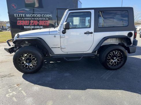 Used 2010 Jeep Wrangler Sahara w/ Trailer Tow Group image 3