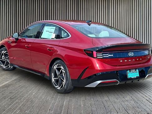 New 2026 Hyundai Sonata SEL AWD/4WD image 3