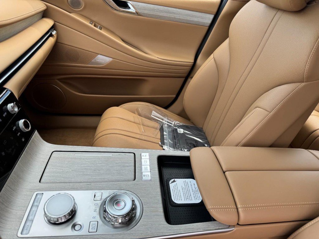 Used 2027 Genesis G80 2.5T Advanced AWD/4WD image 9