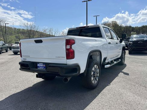 New 2026 Chevrolet Silverado 2500 Custom w/ Custom Value Package AWD/4WD image 3