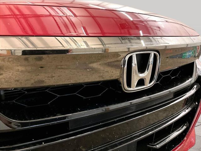 Used 2018 Honda Accord Sport image 29