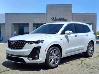 New 2025 Cadillac XT6 Premium Luxury w/ LPO, Floor Liner Package