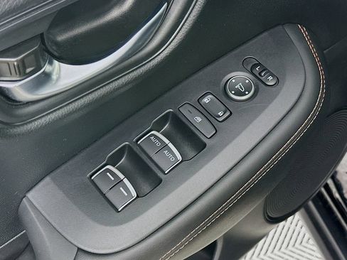 Used 2023 Honda HR-V Sport image 22