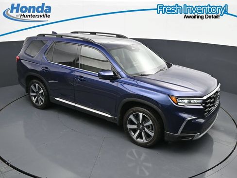 Used 2023 Honda Pilot Touring image 18