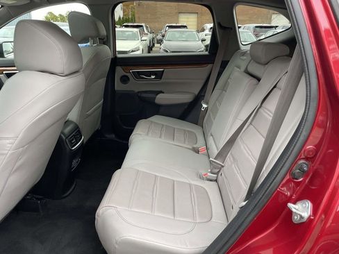 Used 2022 Honda CR-V Touring image 12