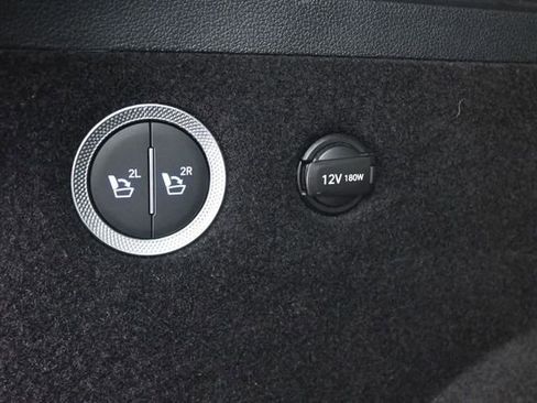 Used 2024 Genesis GV80 2.5T AWD/4WD image 24