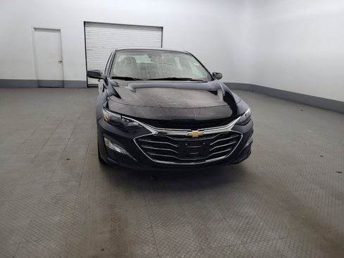 Used 2023 Chevrolet Malibu LT FWD image 14