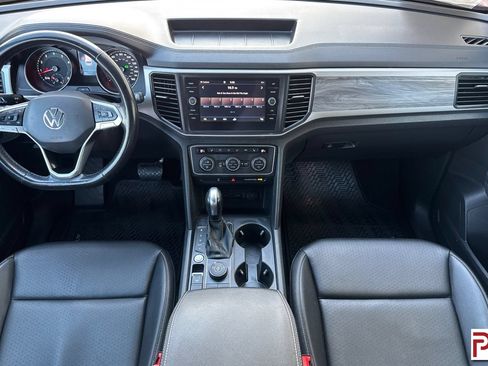 Used 2020 Volkswagen Atlas Cross Sport SE AWD/4WD image 14
