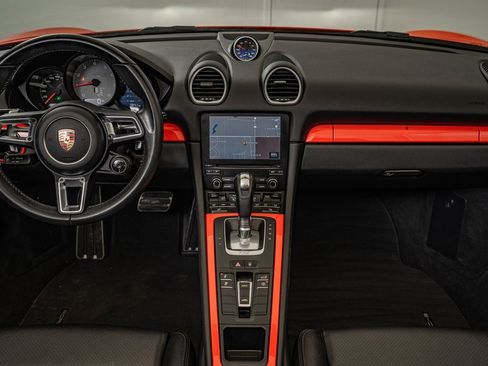 Used 2017 Porsche 718 Boxster S image 6