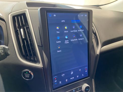 Used 2023 Ford Edge SEL w/ Convenience Package image 29