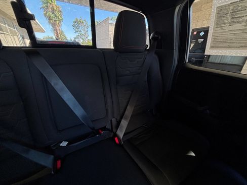 Used 2026 Nissan Frontier PRO-4X AWD/4WD image 33