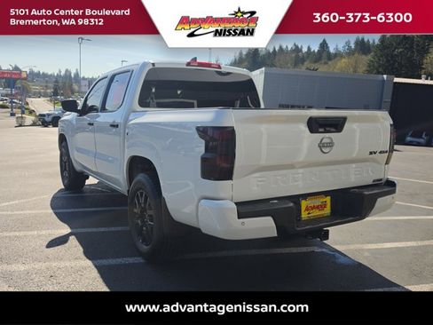 Used 2023 Nissan Frontier SV w/ Midnight Edition Package AWD/4WD image 3