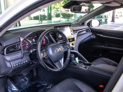 Used 2023 Toyota Camry XSE w/ Navigation Package FWD image 11