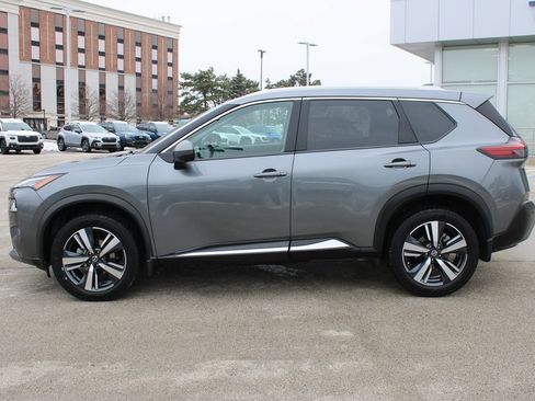 Used 2021 Nissan Rogue SL w/ Premium Package image 4
