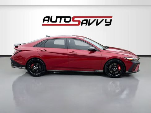 Used 2025 Hyundai Elantra N image 8