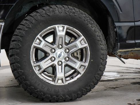 Used 2023 Ford F150 XLT w/ XTR Package AWD/4WD image 27