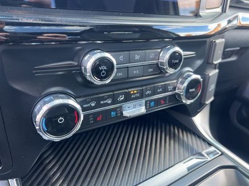 Certified 2022 Ford Escape SEL image 45