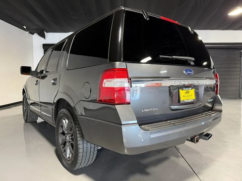 Used 2017 Ford Expedition Limited w/ Equipment Group 301A RWD image 6