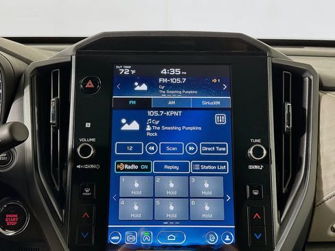 Used 2025 Subaru Forester Premium AWD/4WD image 19