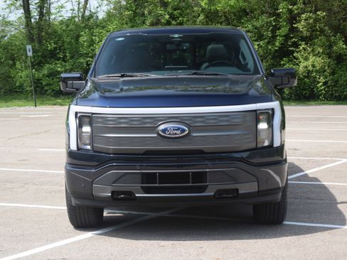 Used 2023 Ford F150 Lightning Lariat w/ Equipment Group 511A High AWD/4WD image 20