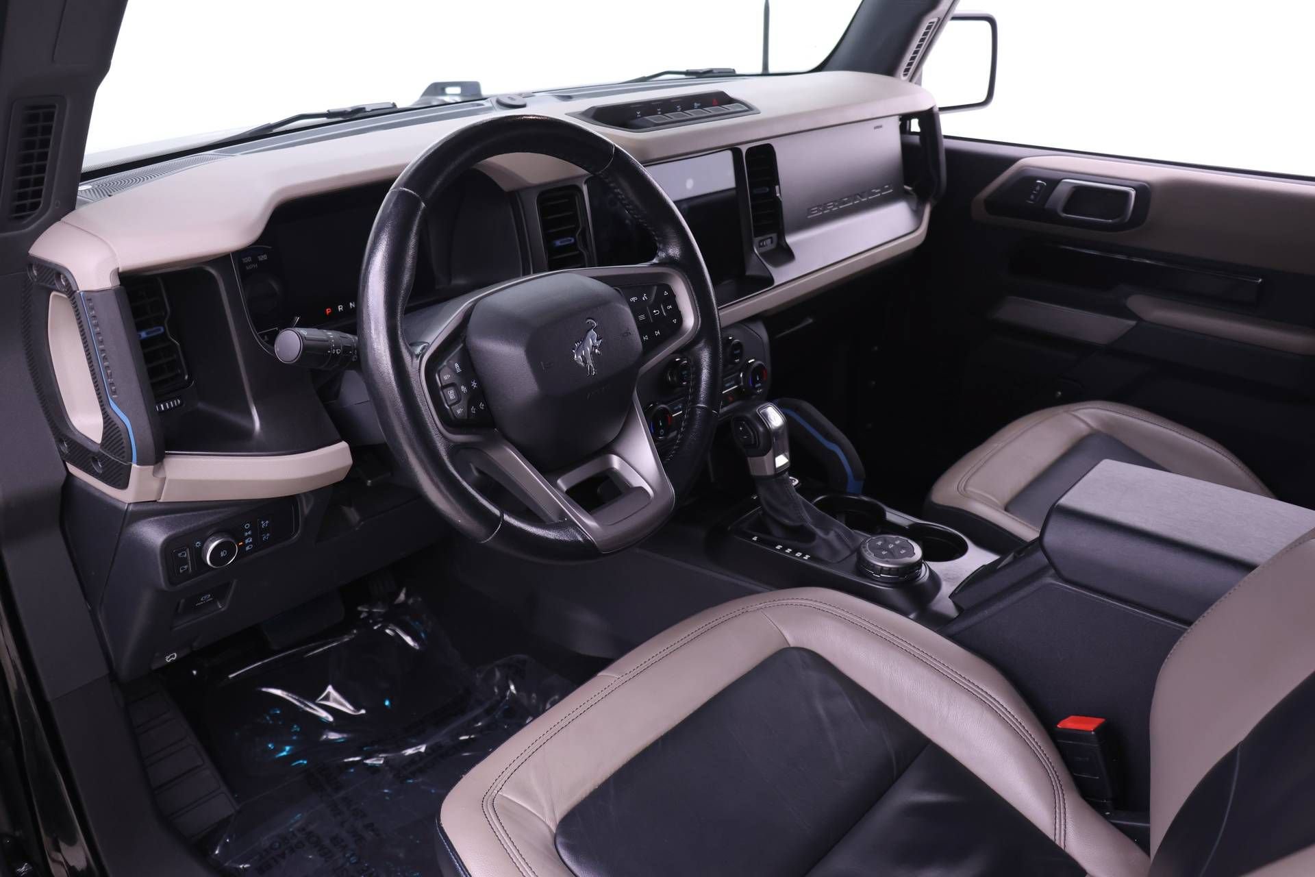 Used 2022 Ford Bronco Wildtrak AWD/4WD image 6