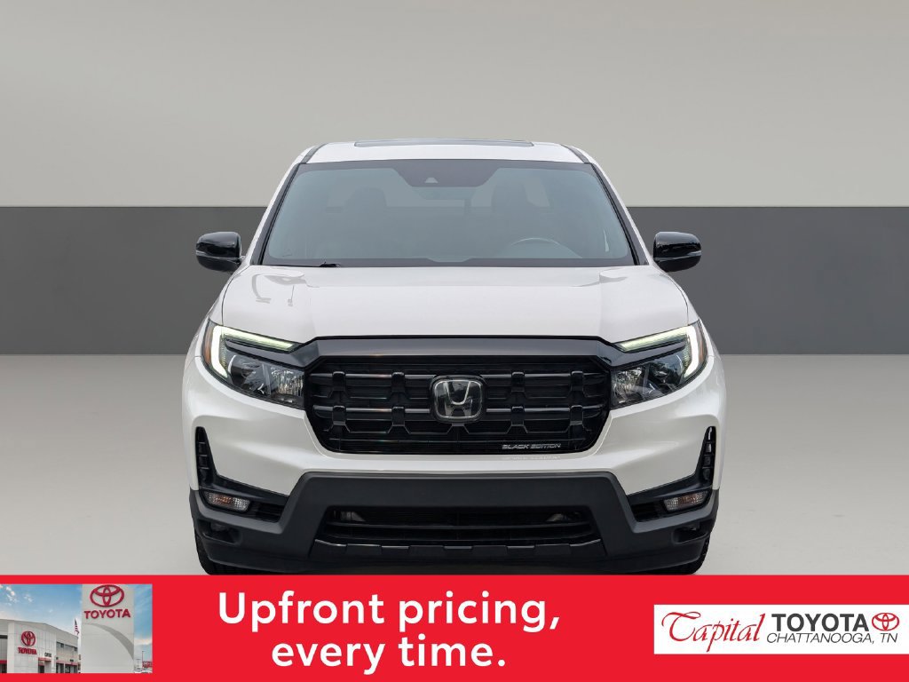 Used 2025 Honda Ridgeline Black Edition image 3