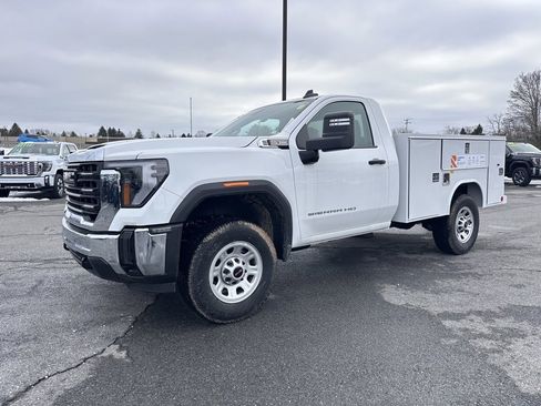 New 2025 GMC Sierra 3500 Pro w/ Convenience Package image 2