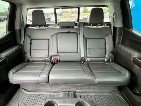 Used 2021 GMC Sierra 1500 SLT w/ SLT Premium Package image 39