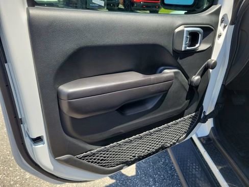 Used 2021 Jeep Gladiator Sport AWD/4WD image 21