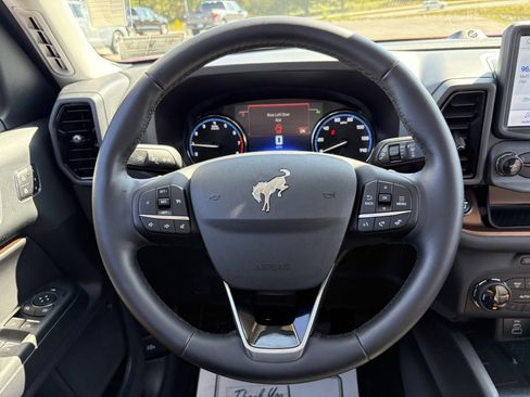 Used 2024 Ford Bronco Sport Outer Banks w/ Tech Package image 31