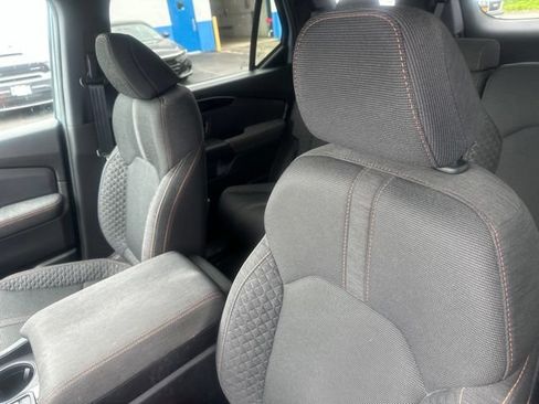 Used 2023 Honda Pilot Sport image 8