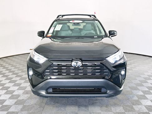 Used 2025 Toyota RAV4 XLE Premium FWD image 8