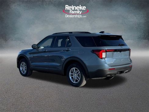 New 2026 Ford Explorer Active image 8
