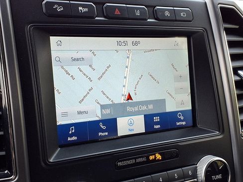 Used 2020 Ford Expedition Platinum image 10