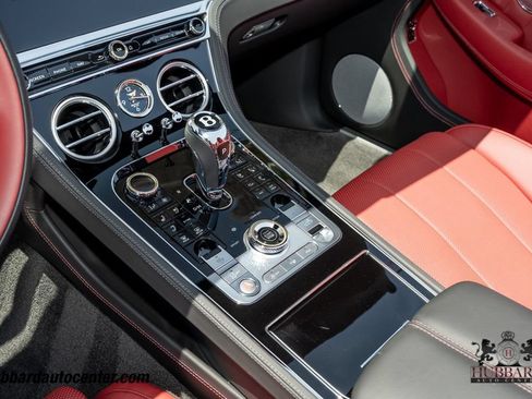 Used 2024 Bentley Continental GT V8 AWD/4WD image 18