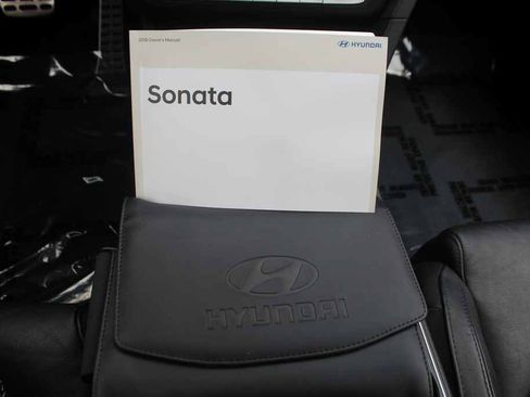 Used 2018 Hyundai Sonata Sport w/ Tech Package 05 FWD image 25