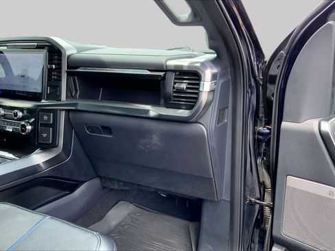Certified 2025 Ford F150 Platinum AWD/4WD image 18