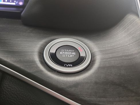 Used 2023 Jeep Grand Cherokee L Limited image 27