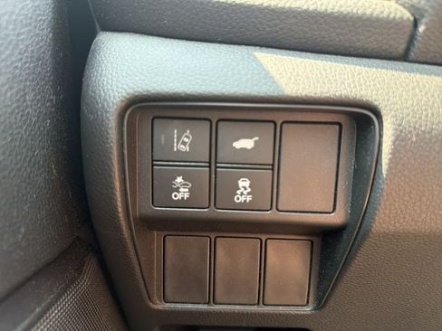 Used 2018 Honda CR-V Touring image 39